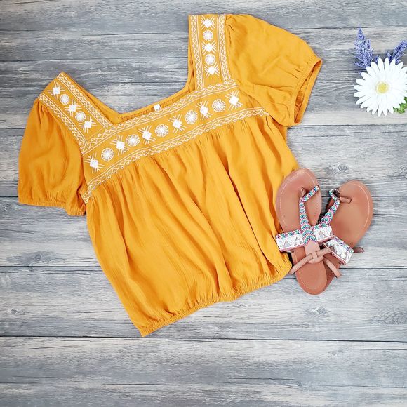 Mudd Tops - 🌻 SALE Mudd Boho Peasant Blouse Top